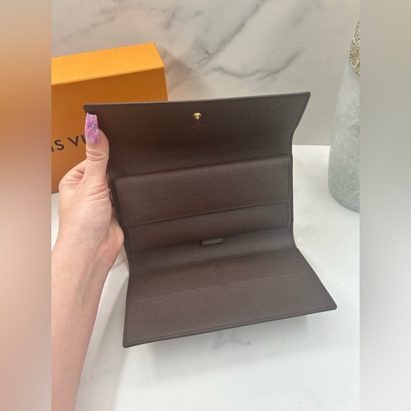 ❌SOLD❌🔥Louis Vuitton•Damier Ebene Port Tresor International Long Wallet - Picture 4 of 8